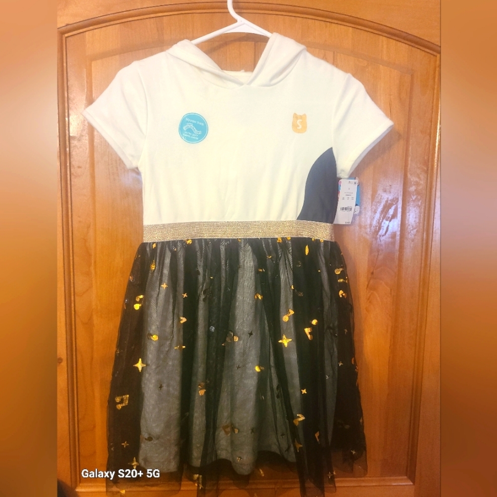 NWT sqishmallow outfit